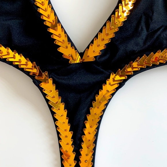Black and Gold Sequin One Piece - Picture 4 of 6